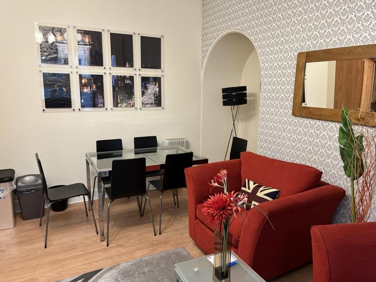 Royal Mile Mansions 2 Bedroom - Edinburgh City Centre Eksteriør billede